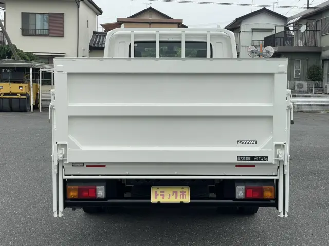 トヨタ ダイナ 2RG-XZU710(2WD)の写真6