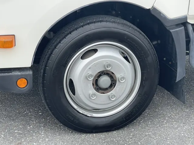 トヨタ ダイナ 2RG-XZU710(2WD)の写真9