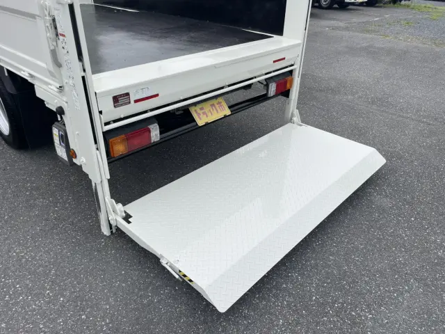 トヨタ ダイナ 2RG-XZU710(2WD)の写真14