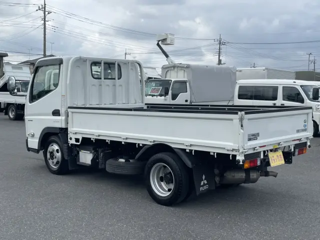 三菱 キャンター 2RG-FBA20(2WD)の写真9