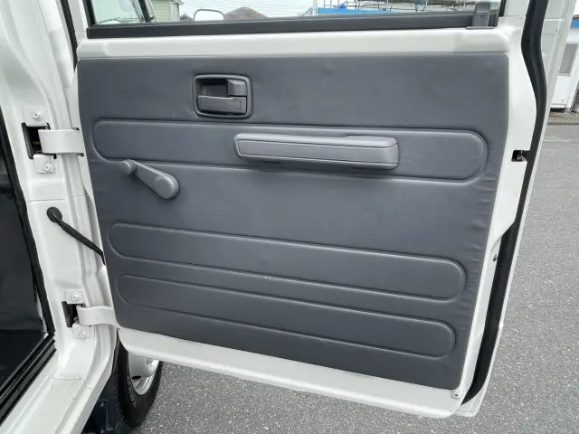 マツダ タイタン TRG-LHR85A(2WD)の写真31