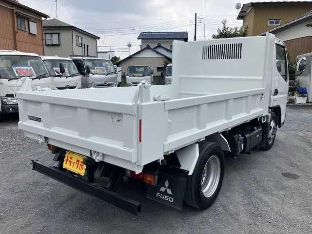 三菱 キャンター TPG-FBA60(2WD)の写真3