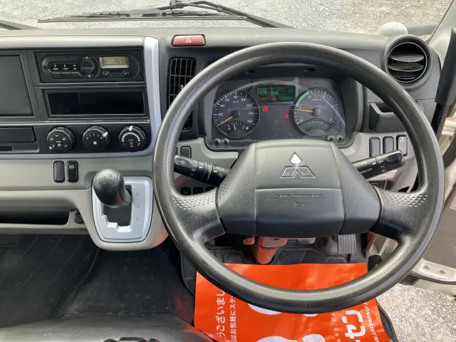 三菱 キャンター TPG-FBA60(2WD)の写真7