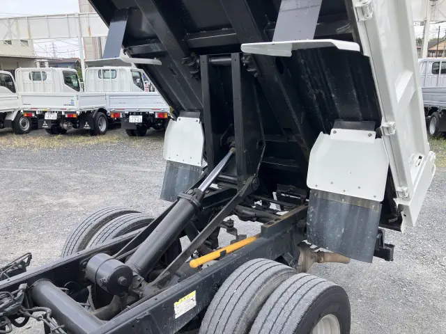 三菱 キャンター TPG-FBA60(2WD)の写真19