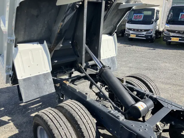 いすゞ エルフ 2RG-NJR88AD(2WD)の写真25