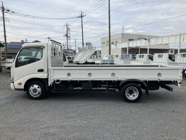日野 デュトロ 2RG-XZU650M(2WD)の写真50
