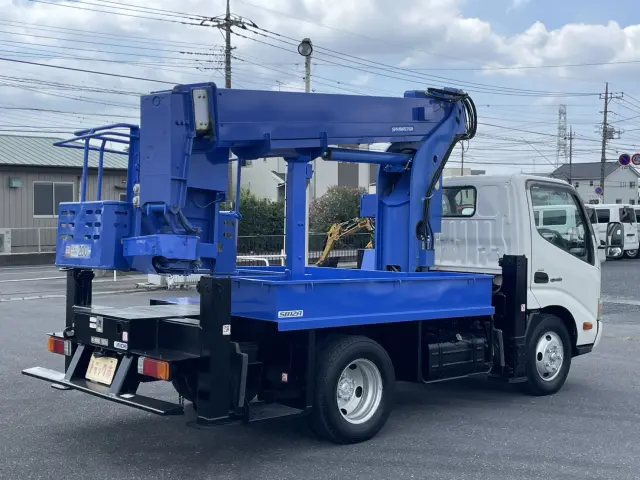 日野 デュトロ TKG-XZU600E(2WD)の写真5