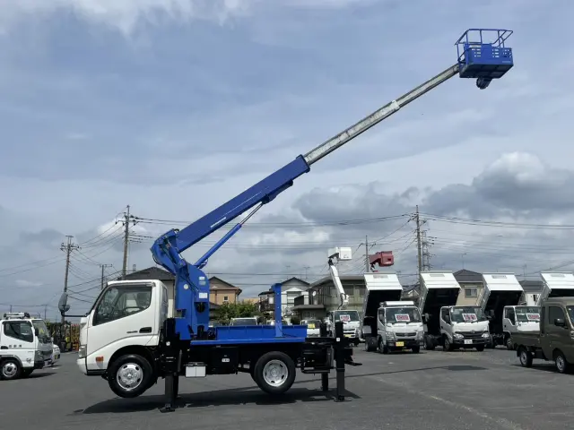 日野 デュトロ TKG-XZU600E(2WD)の写真34