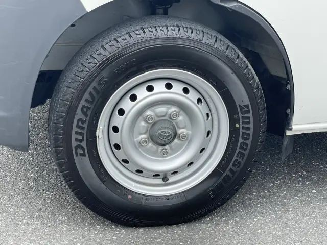 トヨタ ライトエーストラック DBF-S412U(4WD)の写真9