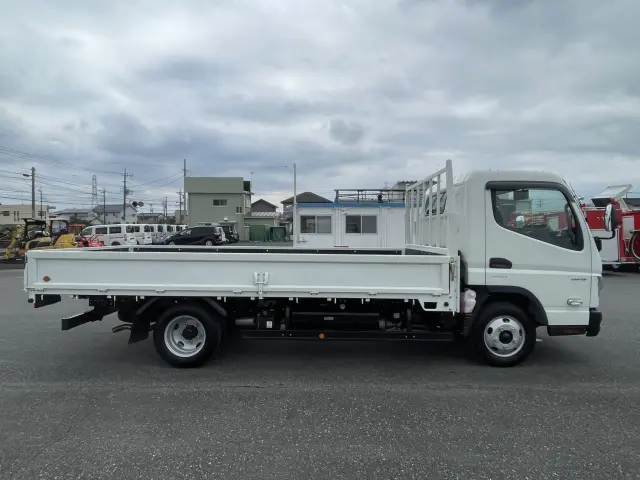 三菱 キャンター 2RG-FEB50(2WD)の写真4