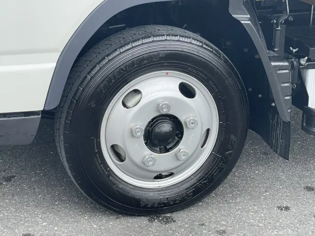 三菱 キャンター 2RG-FEB50(2WD)の写真9