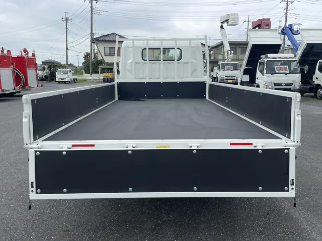 三菱 キャンター 2RG-FEB50(2WD)の写真15