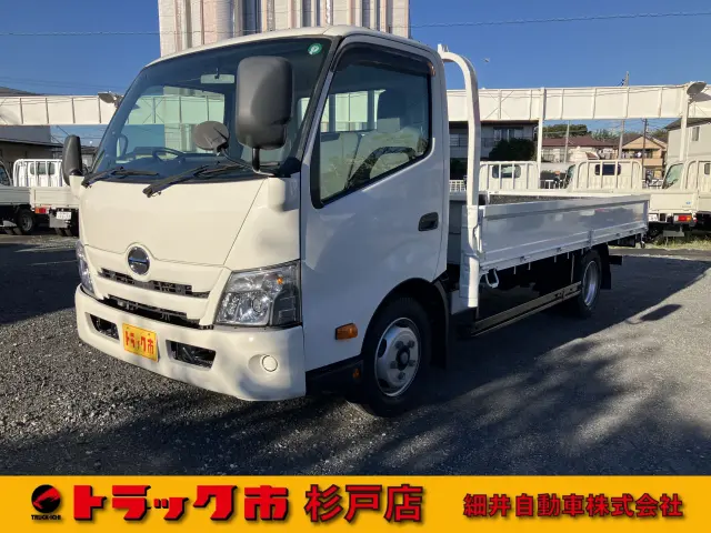 日野 デュトロ 2RG-XZU710M(2WD)の写真1