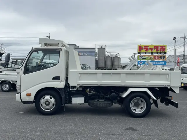 日野 デュトロ TKG-XZU620T(2WD)の写真8