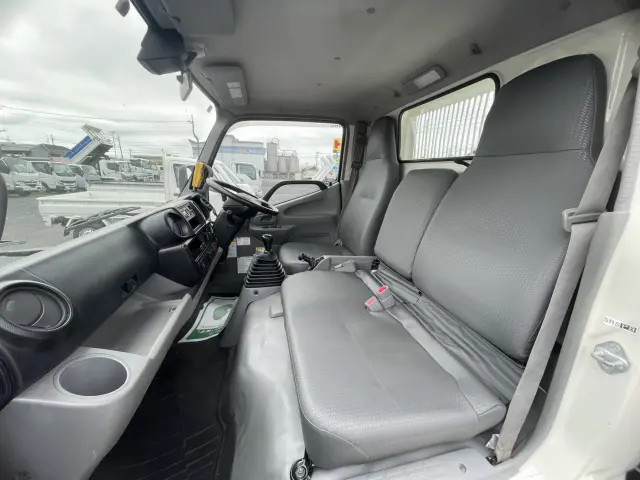 日野 デュトロ TKG-XZU620T(2WD)の写真17