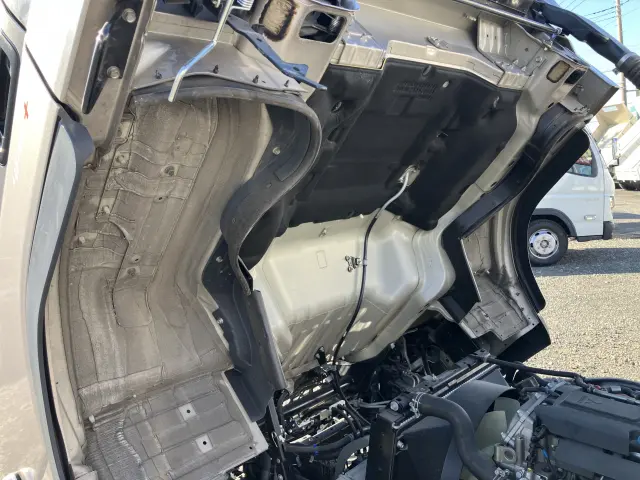 三菱 キャンター 2RG-FEB50(2WD)の写真38