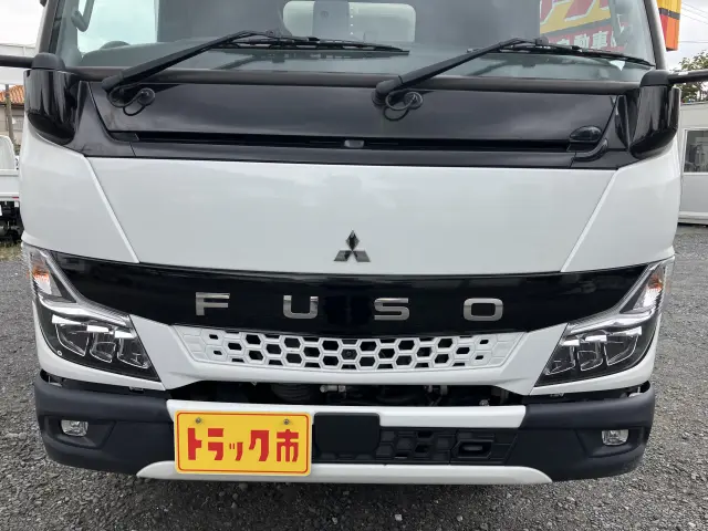 三菱 キャンター 2RG-FEAV0(2WD)の写真11
