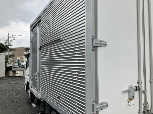 三菱 キャンター 2RG-FEAV0(2WD)の写真18