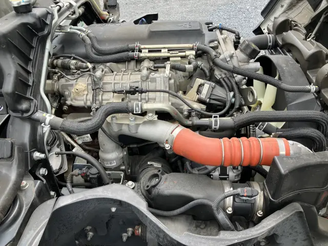 三菱 キャンター 2RG-FEAV0(2WD)の写真39
