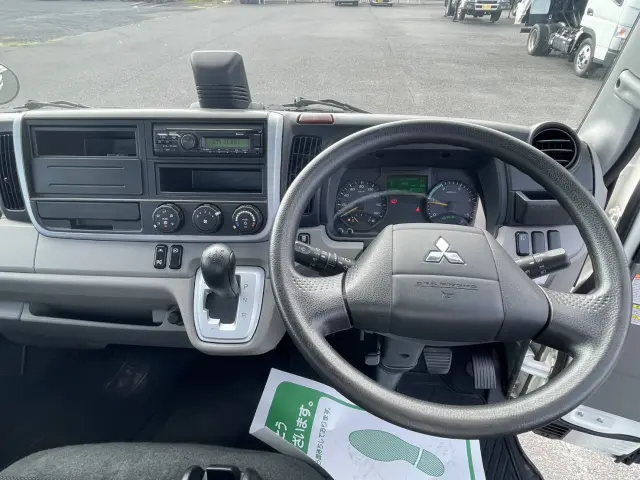 三菱 キャンター 2RG-FEAV0(2WD)の写真24