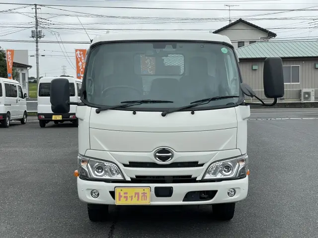 日野 デュトロ 2RG-XZU655M(2WD)の写真2