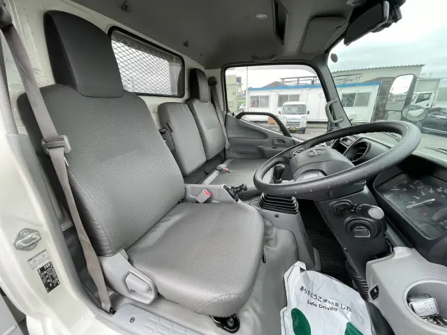 日野 デュトロ 2RG-XZU655M(2WD)の写真20