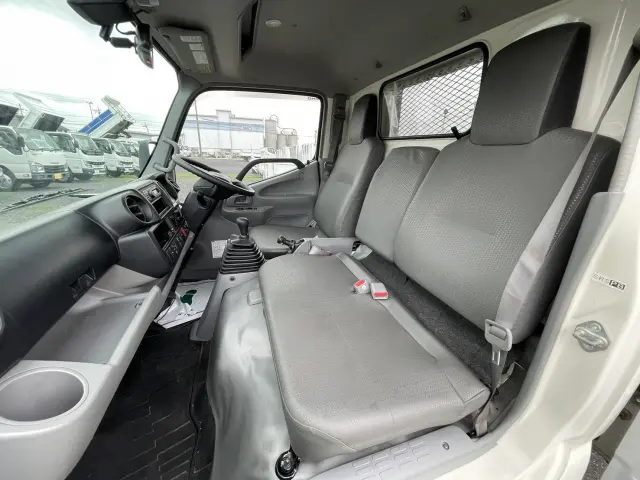 日野 デュトロ 2RG-XZU655M(2WD)の写真21
