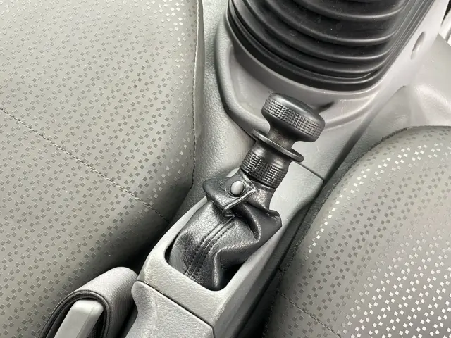日野 デュトロ 2RG-XZU655M(2WD)の写真29