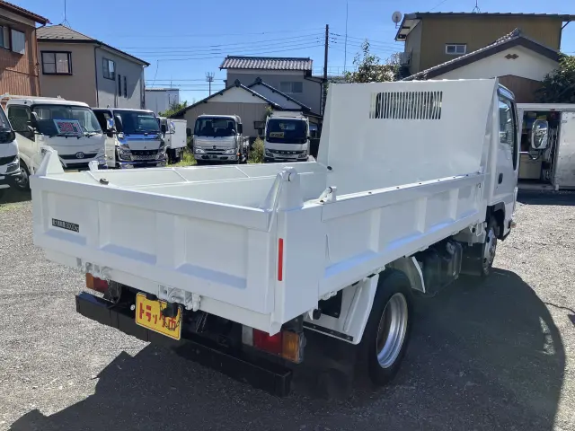 いすゞ エルフ TPG-NKR88AD(2WD)の写真3