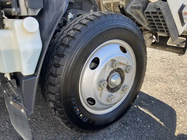 いすゞ エルフ TPG-NKR88AD(2WD)の写真46