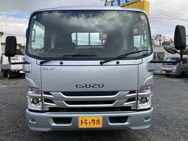 いすゞ エルフ 2RG-NPR88YN(2WD)の写真9
