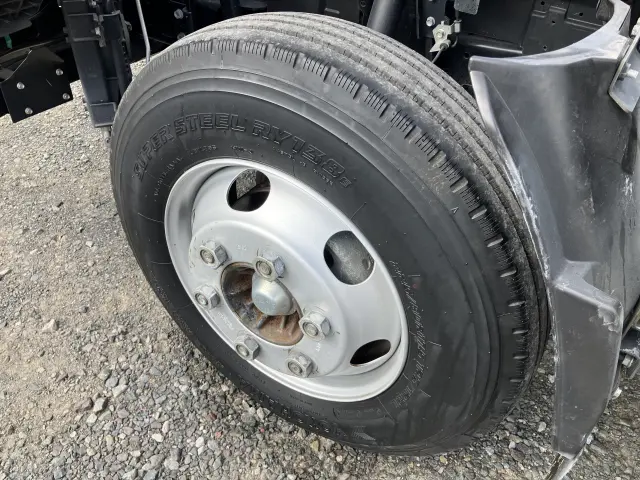 いすゞ エルフ 2RG-NPR88YN(2WD)の写真46