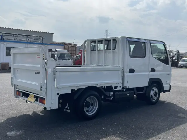 三菱 キャンター 2RG-FBA20(2WD)の写真5