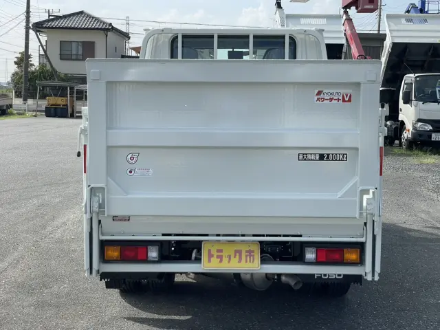 三菱 キャンター 2RG-FBA20(2WD)の写真6