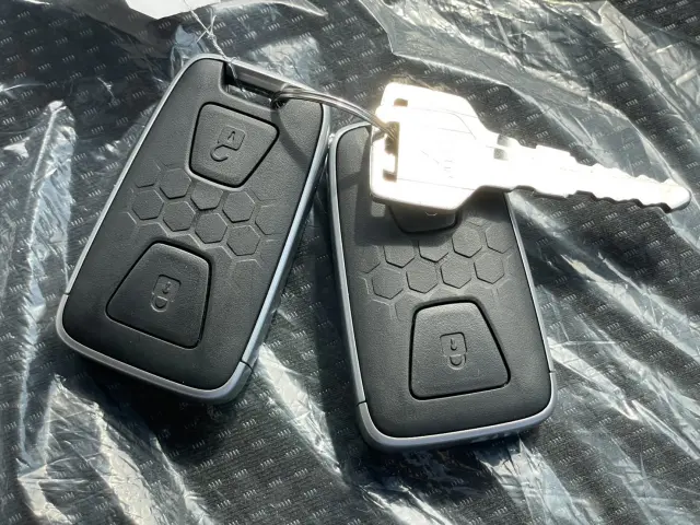 三菱 キャンター 2RG-FBA20(2WD)の写真36