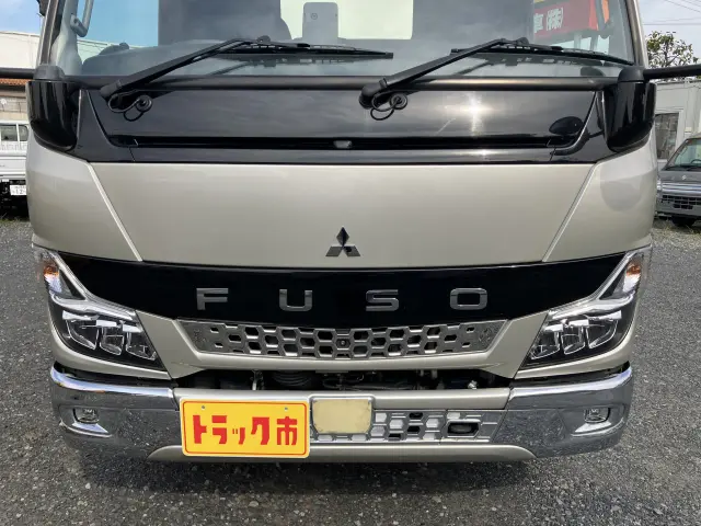 三菱 キャンター 2RG-FBA60(2WD)の写真8