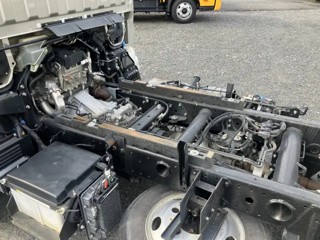 三菱 キャンター 2RG-FBA60(2WD)の写真26