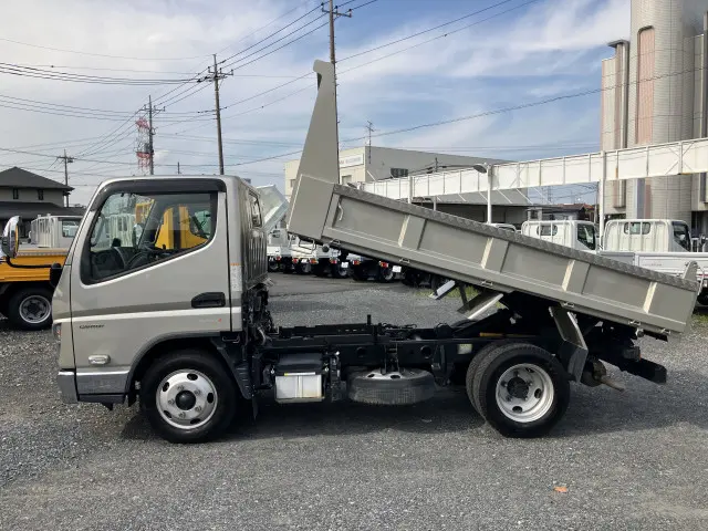 三菱 キャンター 2RG-FBA60(2WD)の写真50