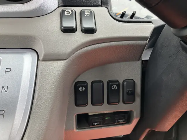 三菱 キャンター 2TG-FBA00(2WD)の写真31