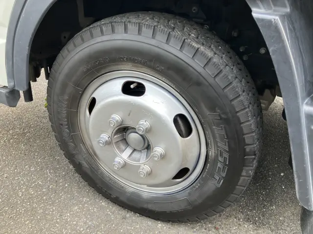 三菱 キャンター 2TG-FBA00(2WD)の写真44