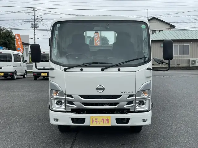 日産 アトラス 2RG-AMR88AR(2WD)の写真2