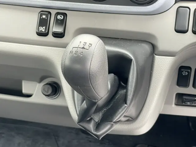 三菱 キャンター 2RG-FEB50(2WD)の写真26