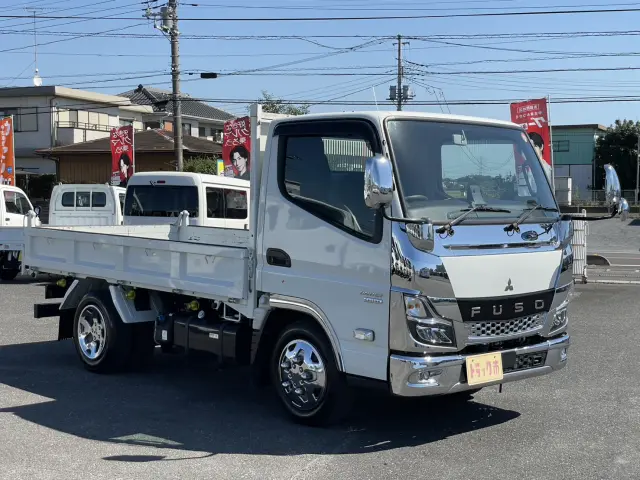 三菱 キャンター 2RG-FBA30(2WD)の写真3