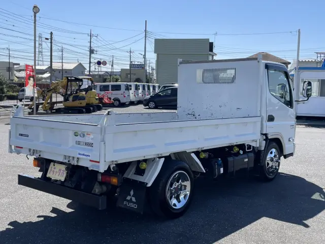 三菱 キャンター 2RG-FBA30(2WD)の写真5
