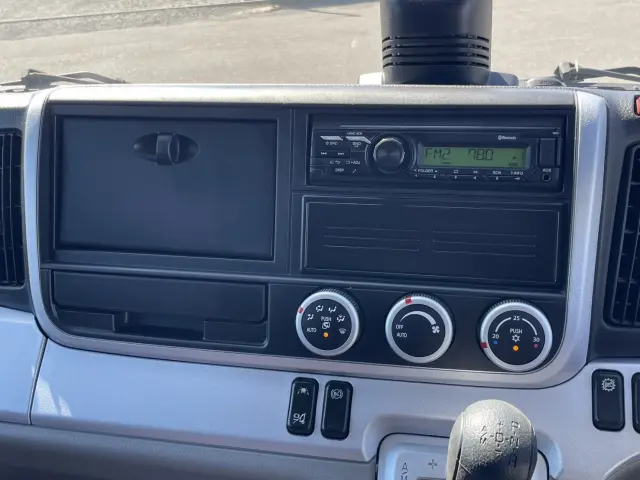 三菱 キャンター 2RG-FBA30(2WD)の写真22