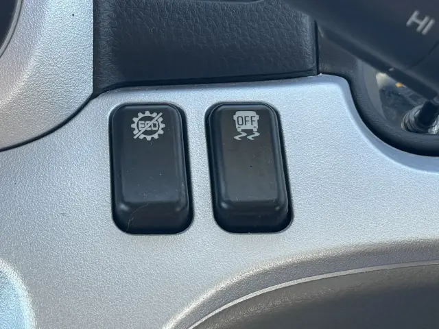 三菱 キャンター 2RG-FBA30(2WD)の写真25