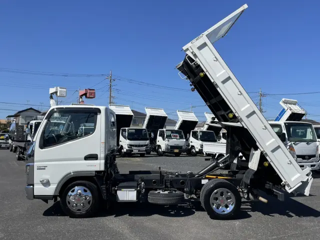 三菱 キャンター 2RG-FBA30(2WD)の写真37