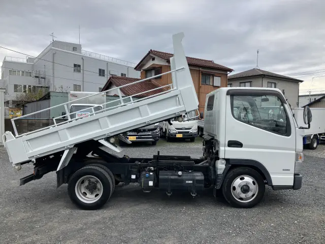 三菱 キャンター TPG-FBA30(2WD)の写真12