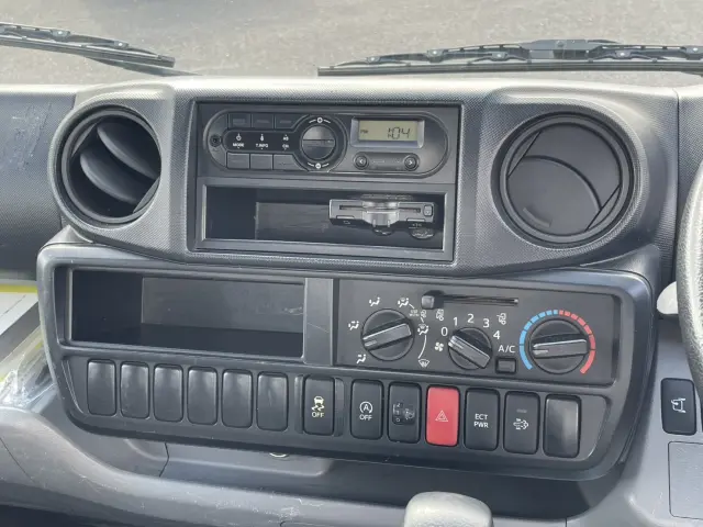 日野 デュトロ TPG-XZU605M(2WD)の写真20