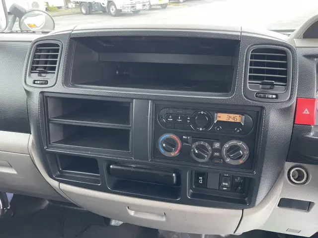 日産 アトラス CBF-SQ2F24(2WD)の写真22